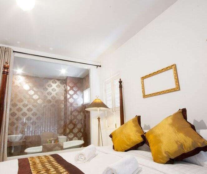 Отель Dharasom Colonial House