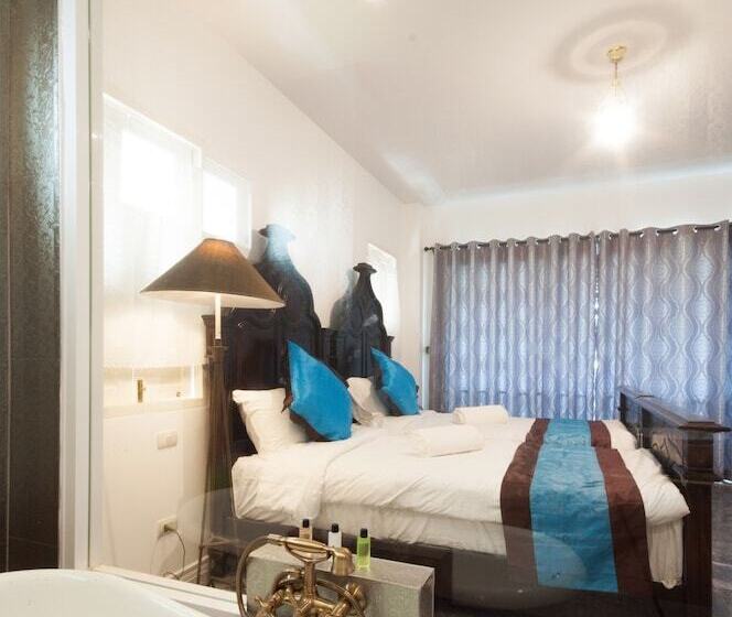 Отель Dharasom Colonial House