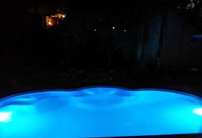 ホテル Exotic Bungalows