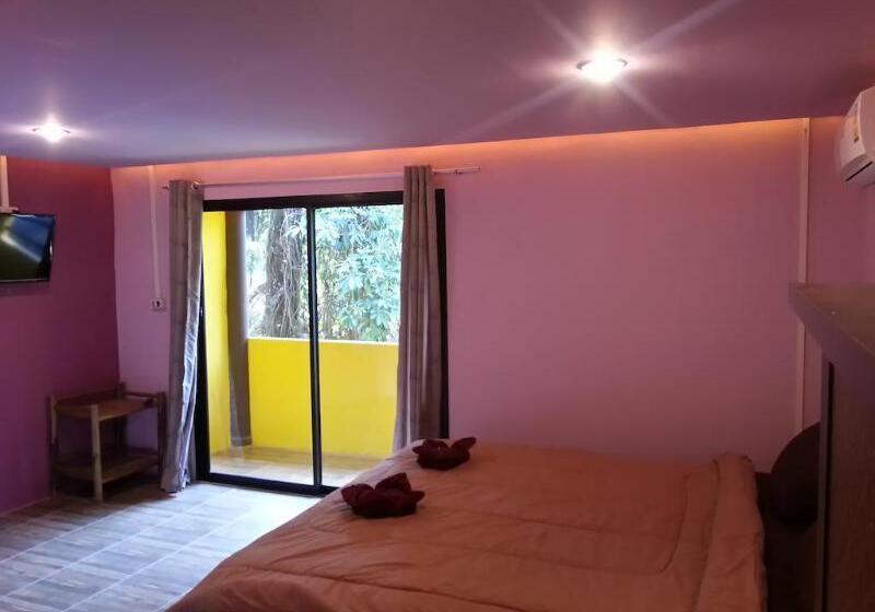 ホテル Exotic Bungalows