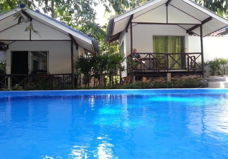 ホテル Exotic Bungalows