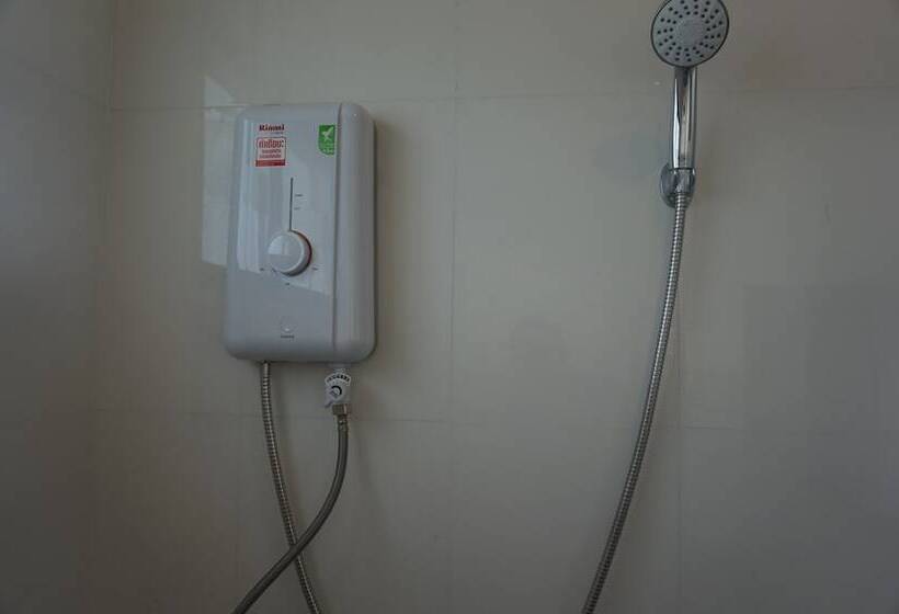 בית מלון כפרי Hyde Place Resort