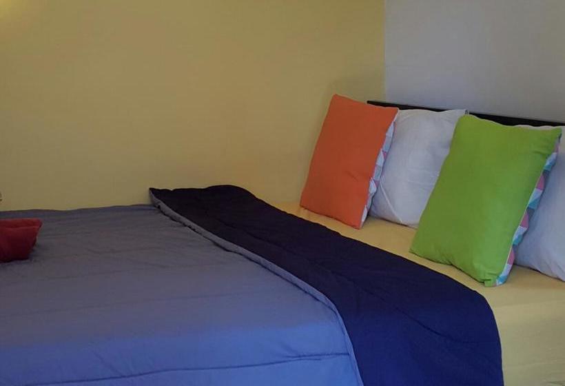 فندق I  Talay Focus