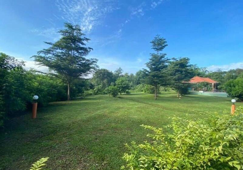 ホテル Khong Chiam Orchid Riverside Resort