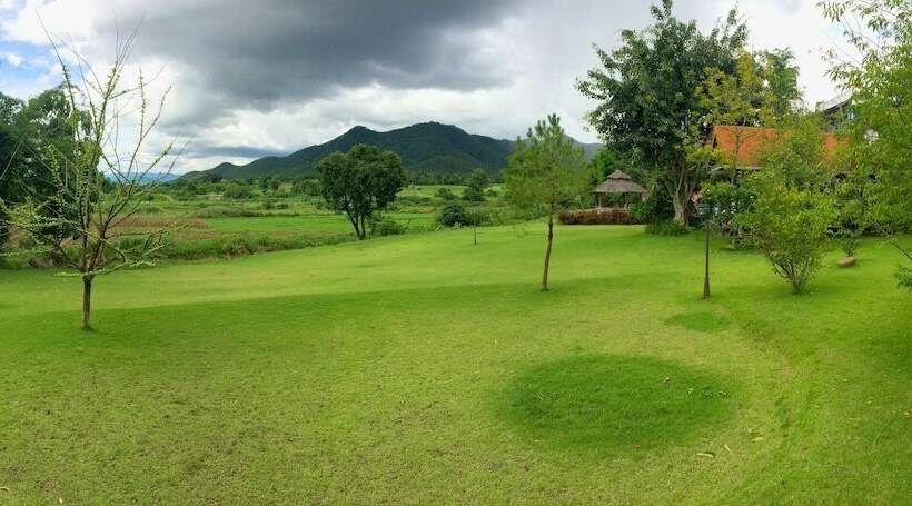 ホテル Kuad Khon Thoe Pai Cottage