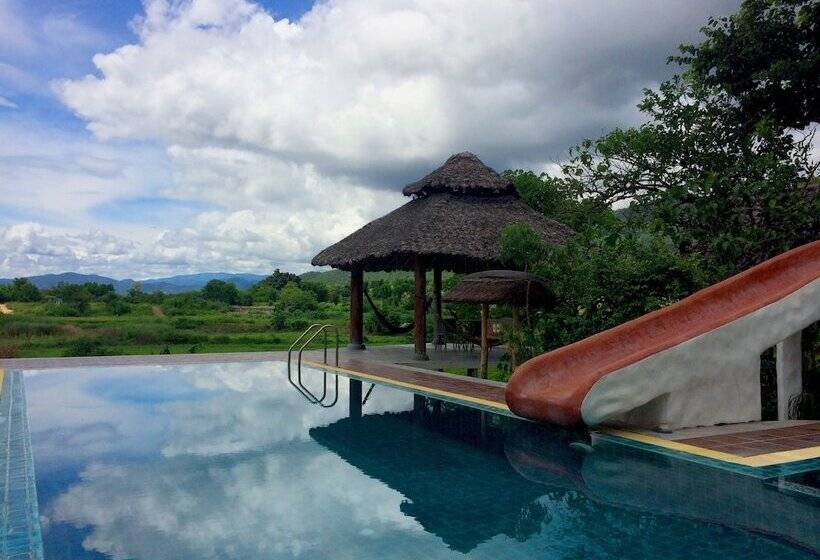 ホテル Kuad Khon Thoe Pai Cottage