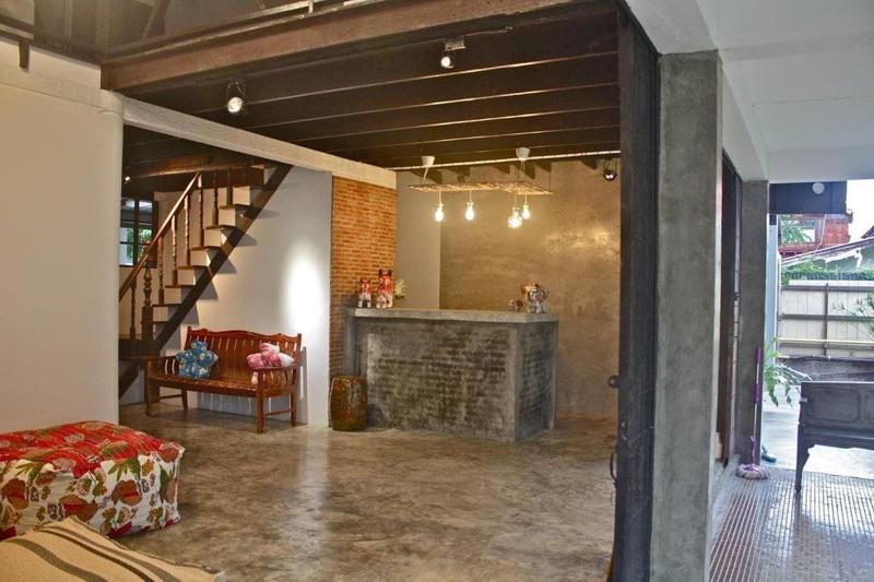 فندق Niwas Ayutthaya