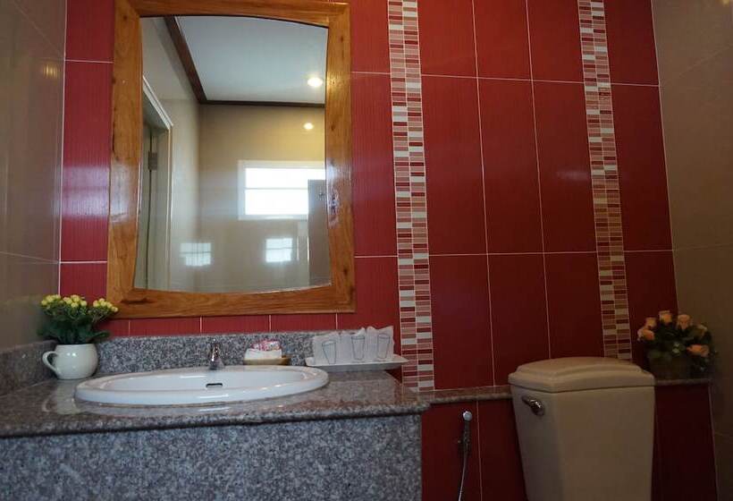 בית מלון כפרי Np Residence