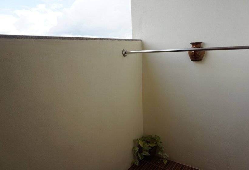 בית מלון כפרי Np Residence