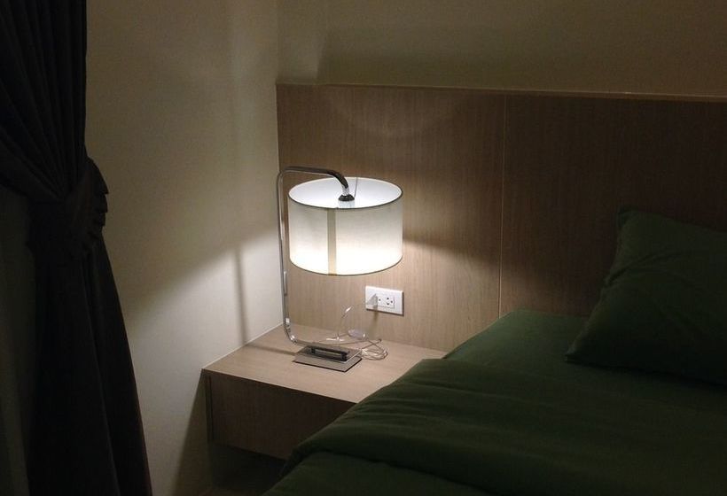 בית מלון כפרי Paradise Park Apartment Laemchabang