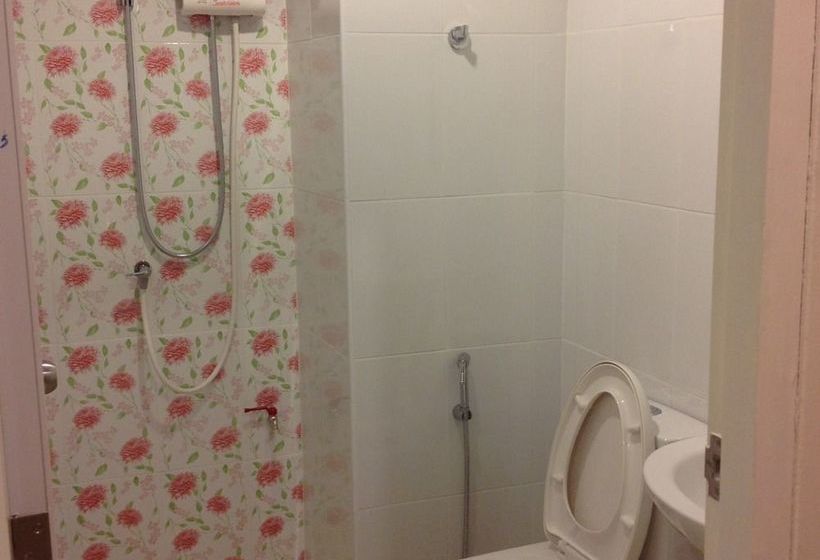 בית מלון כפרי Paradise Park Apartment Laemchabang