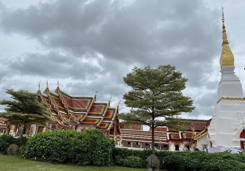 Отель Phuphan Park