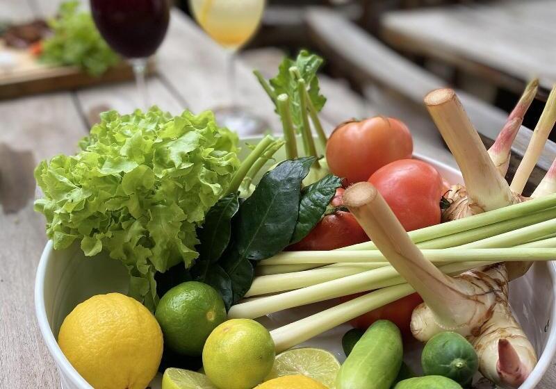 Отель Phuphan Park