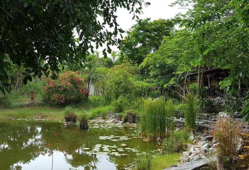 فندق Prachuap Garden View Resort