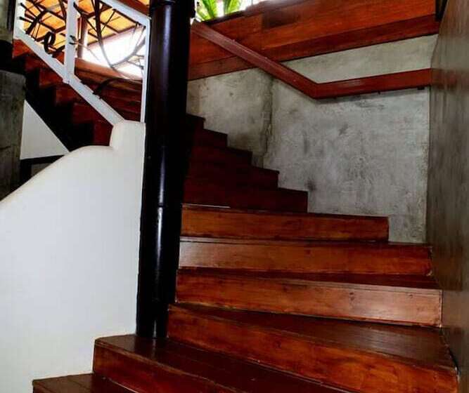 Hotel Rai Kaset Phu Praewa