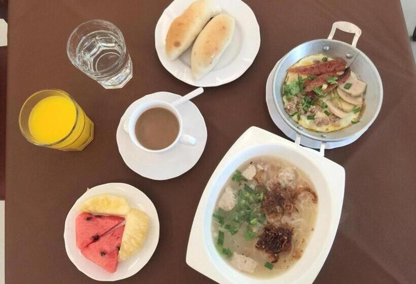 ホテル Samranchaykhong