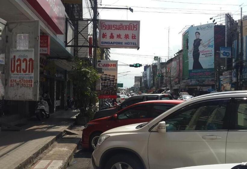 Отель Singapore