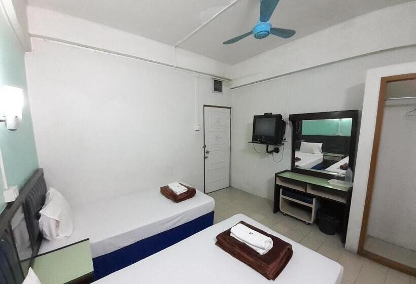 Отель Singapore