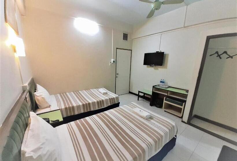 Отель Singapore