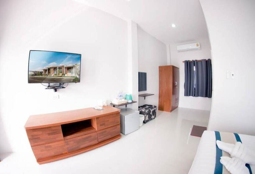 בית מלון כפרי Smile Resort