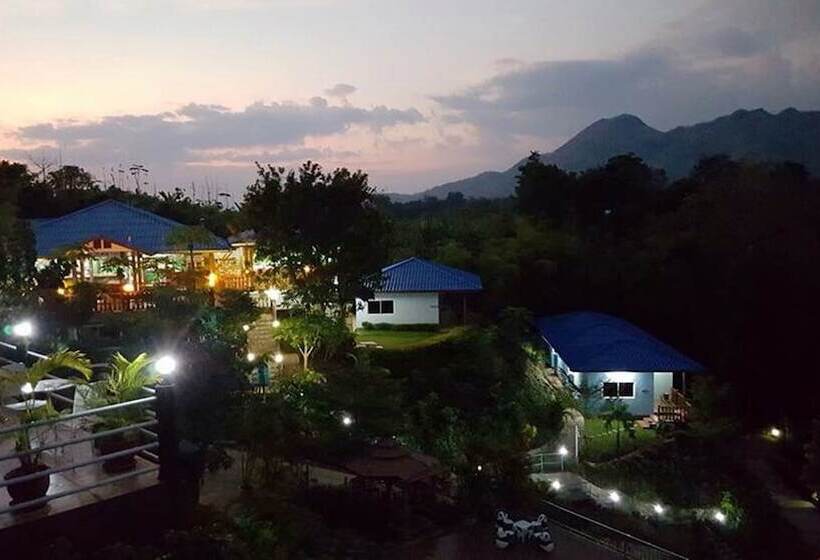 호텔 Star Hill River Kwai Resort