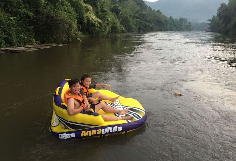 호텔 Star Hill River Kwai Resort