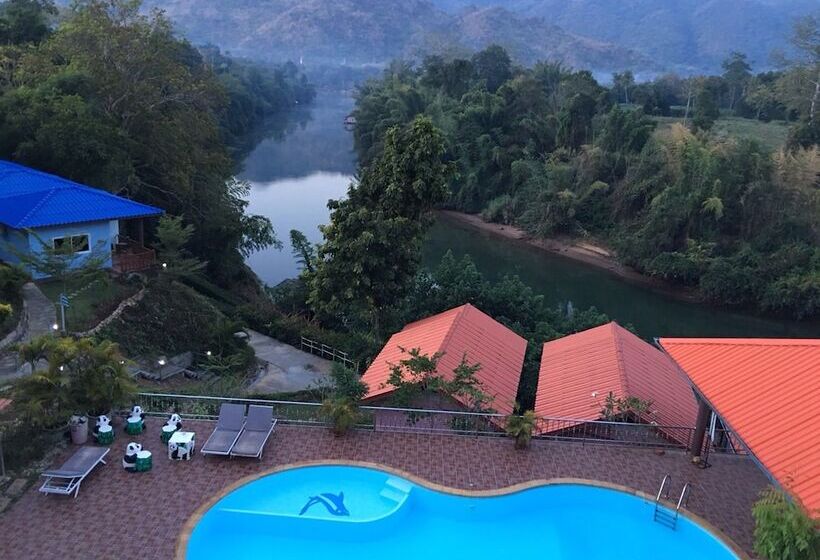 호텔 Star Hill River Kwai Resort