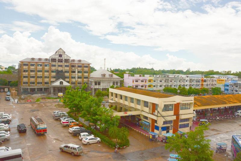 호텔 Submukda Phoomplace