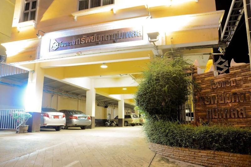 호텔 Submukda Phoomplace