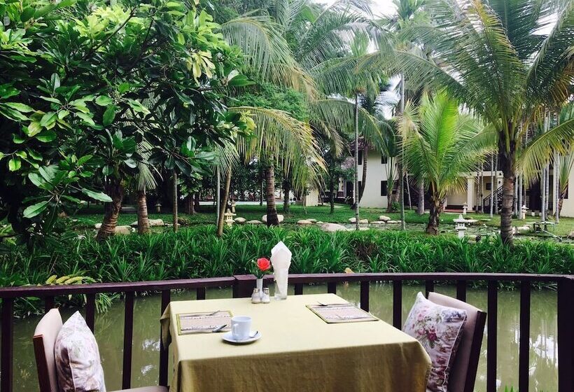 Отель Suwannatara Resort