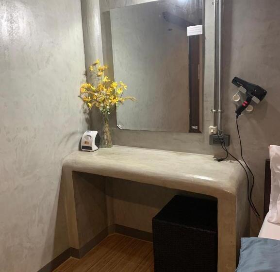 Hotel The Loft @chiangrai