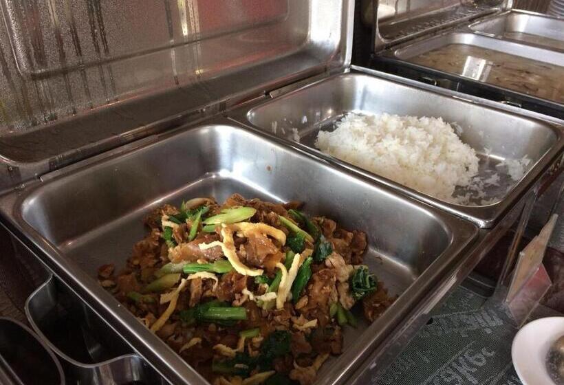 בית מלון כפרי The Proud