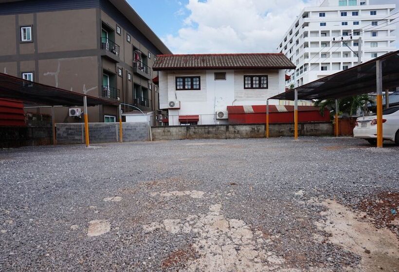 酒店 The Riverfront Place