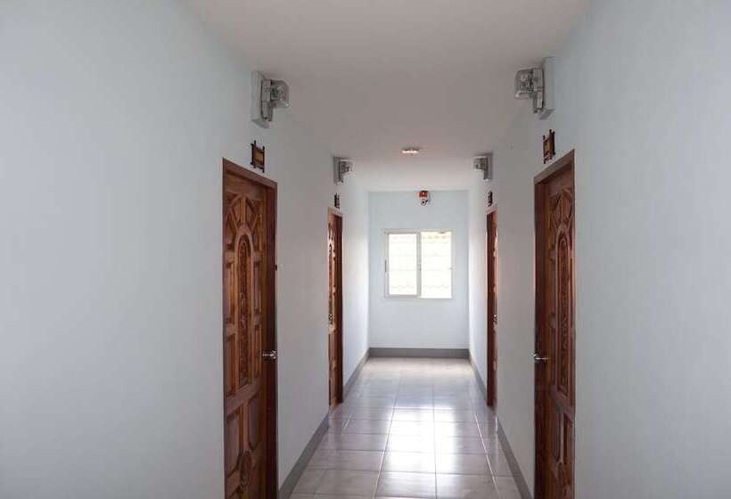 酒店 The Riverfront Place