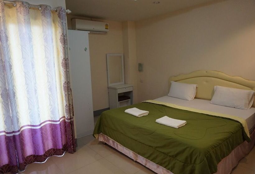 酒店 The Riverfront Place