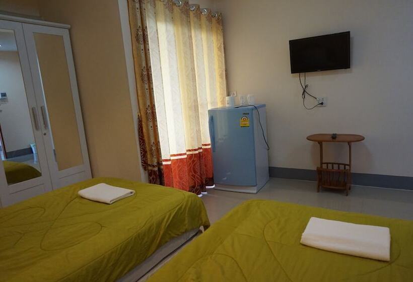 酒店 The Riverfront Place