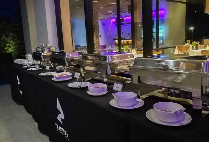 호텔 The Zense Boutique