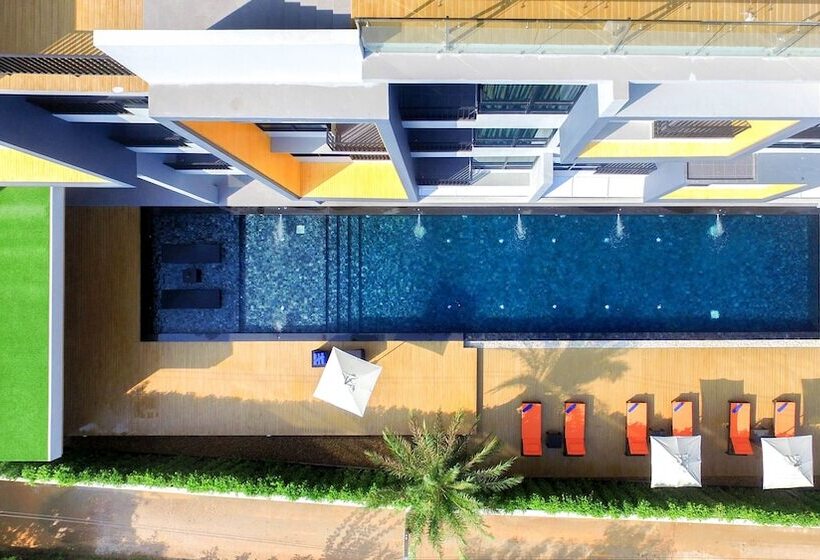 호텔 The Zense Boutique