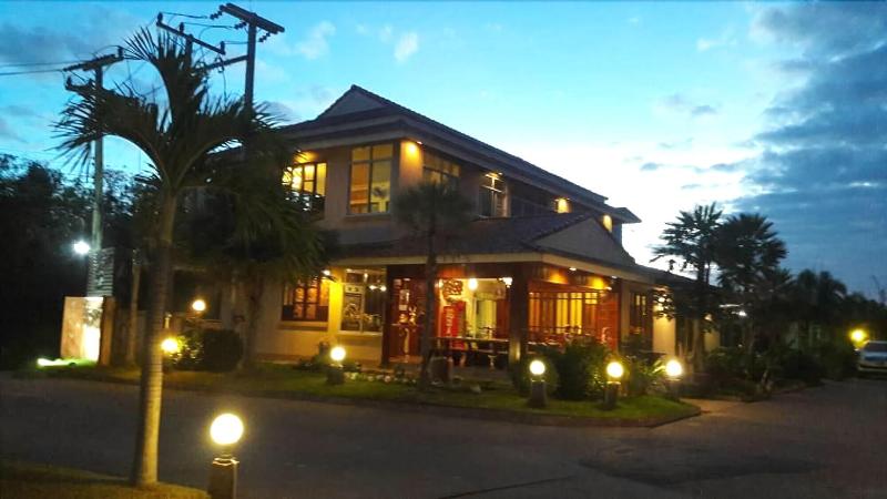 酒店 Zaleena Grand