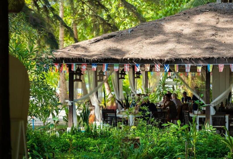 Pawapi Beach Resort Koh Mook