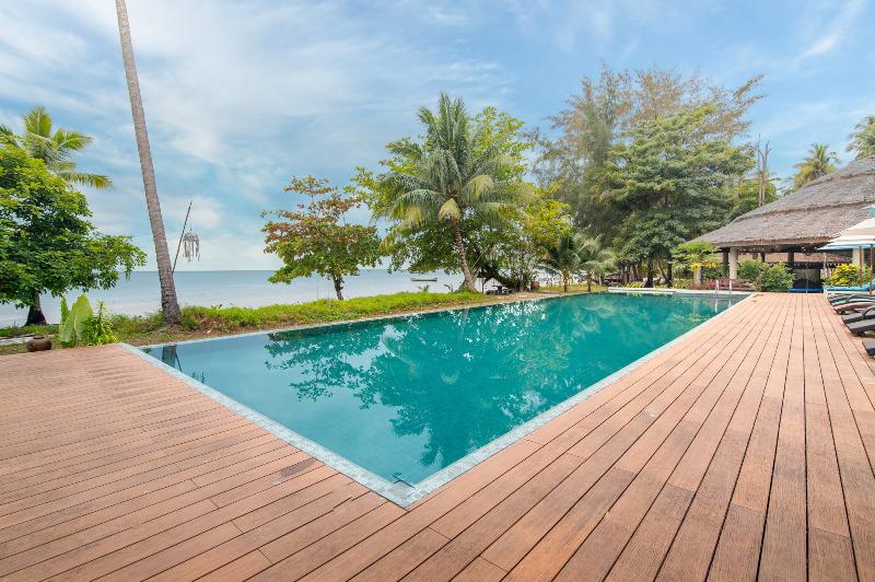 Pawapi Beach Resort Koh Mook