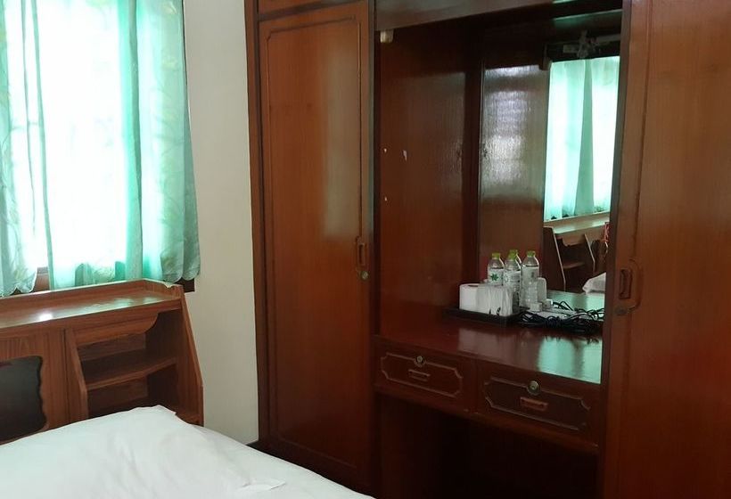 بنسيون Emmanuel Guesthouse