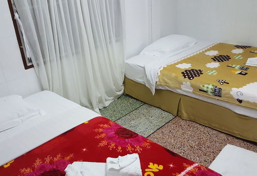 بنسيون Emmanuel Guesthouse