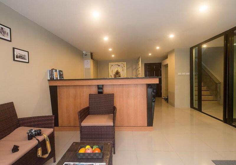 펜션 Green Leaf Hostel