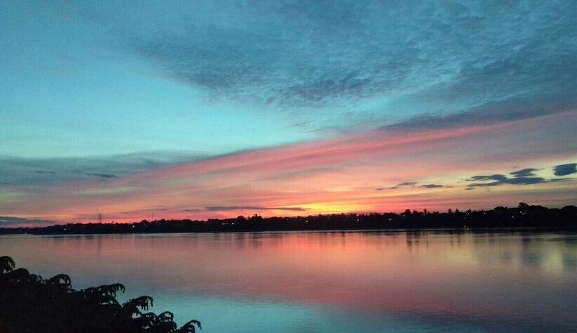 פנסיון Just Mansion Nong Khai