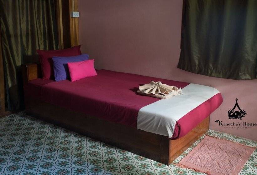 펜션 Kanecha's Home Lampang