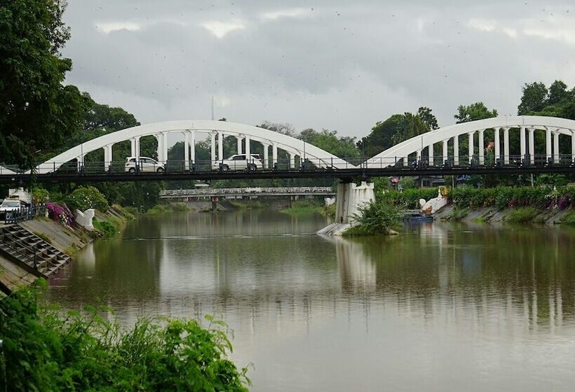 펜션 Kanecha's Home Lampang