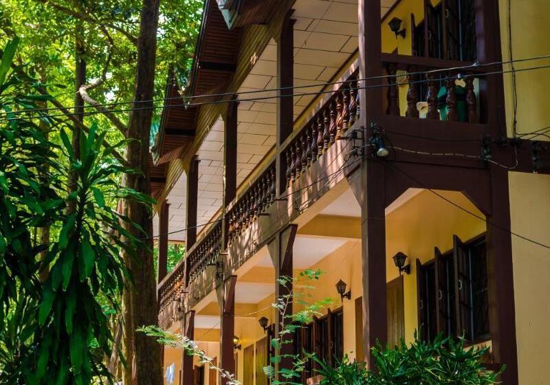 بنسيون The Lost Resort