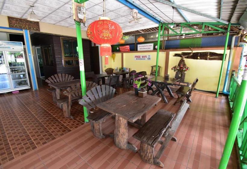 Пансион Mukda Guesthouse