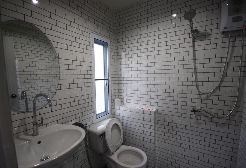 بنسيون Sky Cottage